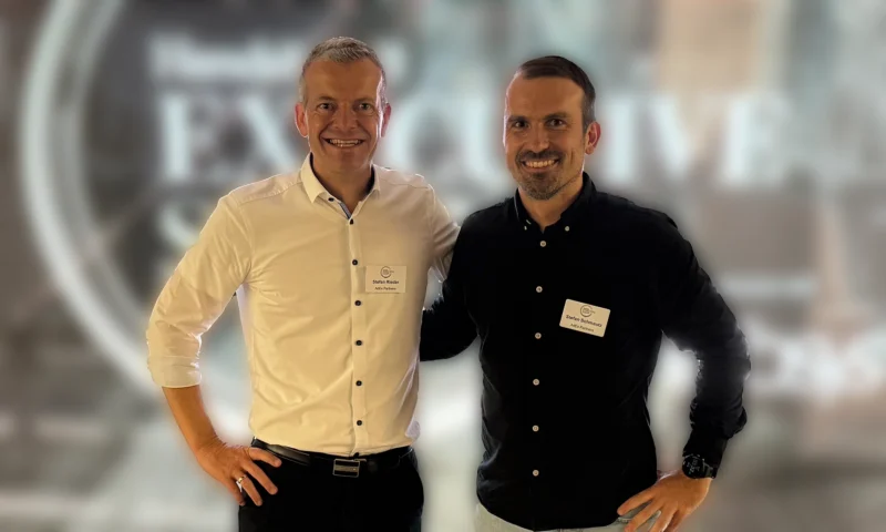 Stefan Schmautz (r.) mit AdEx Partners CEO Stefan Rieder