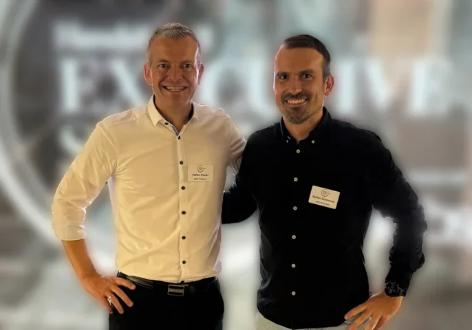 Stefan Schmautz (r.) mit AdEx Partners CEO Stefan Rieder